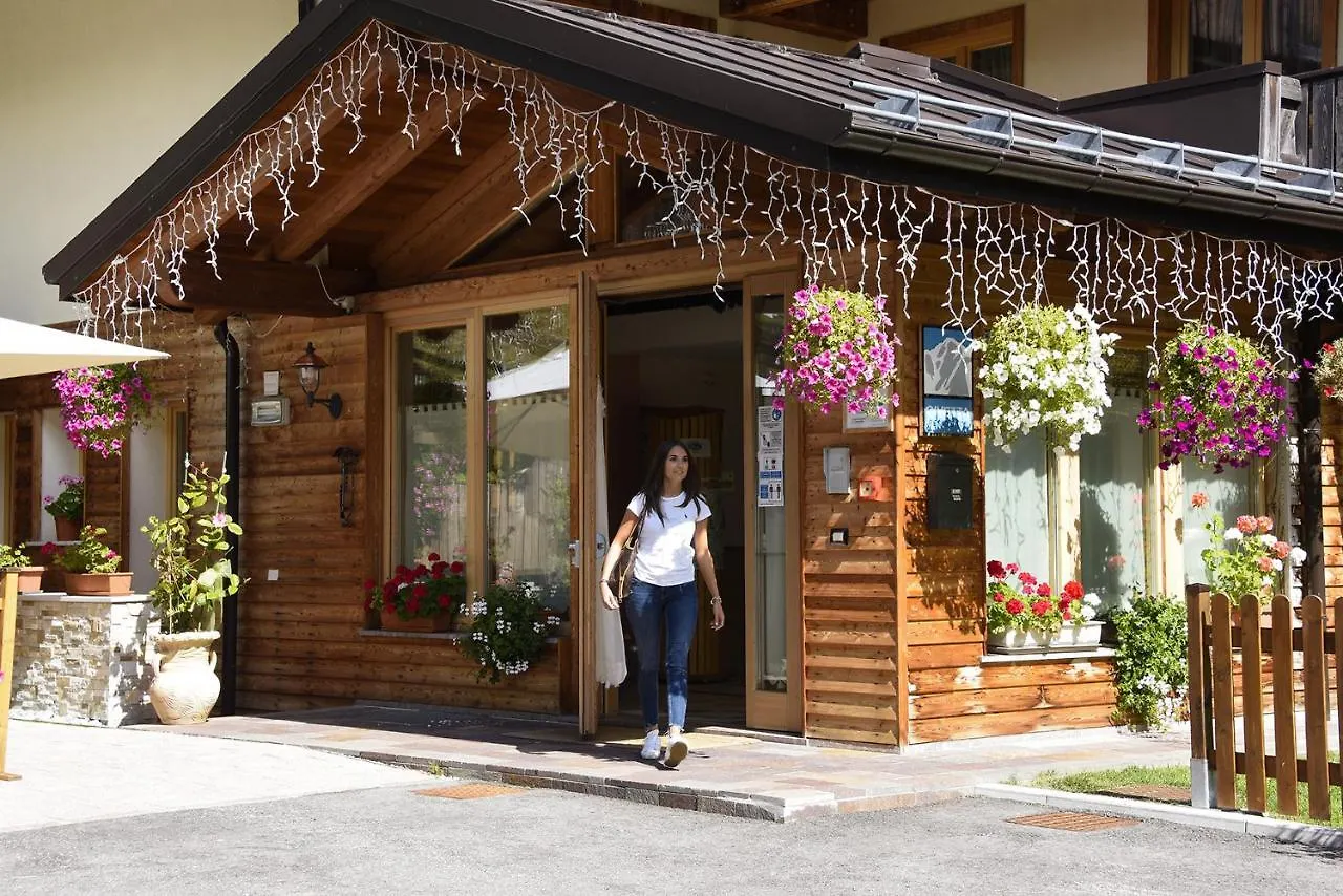 ** Apart Otel Residence Civetta Val di Zoldo İtalya