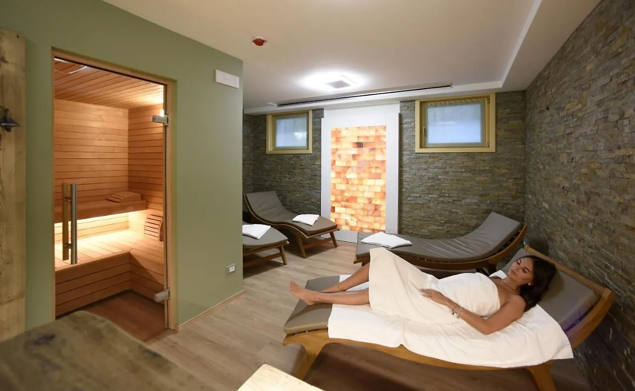** Apart Otel Residence Civetta Val di Zoldo İtalya